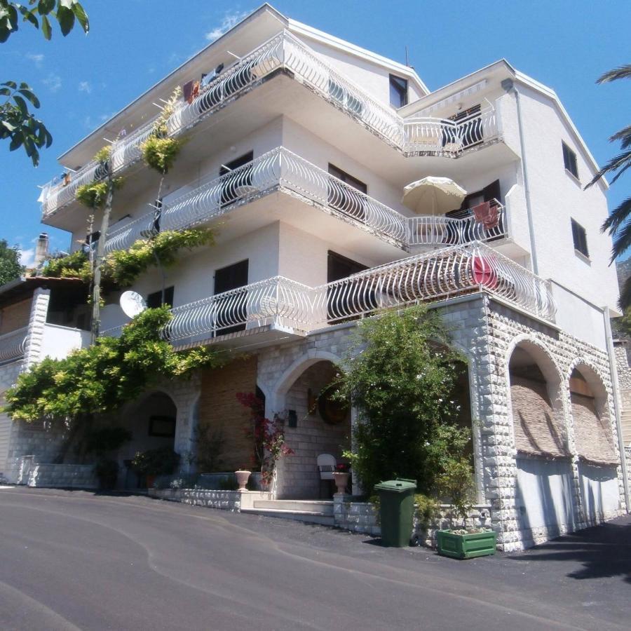 Villa Mario Подгора Екстер'єр фото